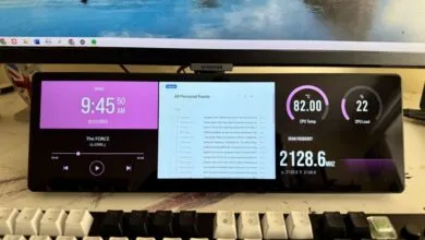 Corsair’s PC-Dockable Screen: Monitor Components & News Feeds Easily