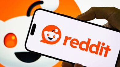 Reddit Blocks Internet Archive to Stop AI Data Scraping