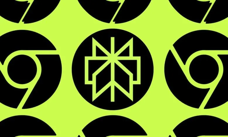 Chrome browser logo pattern with a central unknown symbol.