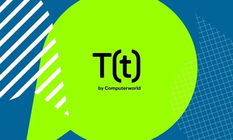 Bright green speech bubble with black text 'T(t) by Computerworld' on a blue background with abstract white lines and grid patterns.