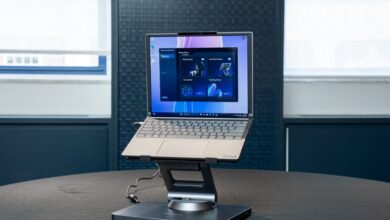 Meet Your Laptop's Auto-Adjusting Stand: Lift, Tilt & Turn