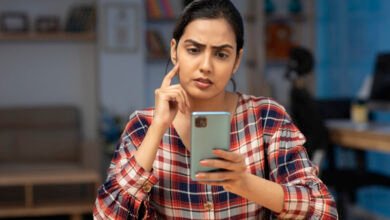 Reddit Bug Labels Lesbian Subreddit as “Straight”