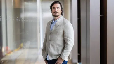Robinhood Launches Copy Trading After Warning Rivals on Regulation