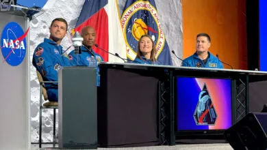 Artemis II Crew to Fly Orion to the Moon