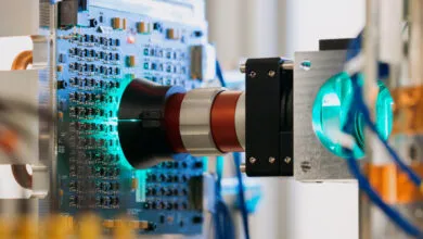 Microsoft’s Light-Based Computer Could Boost AI Efficiency 100x