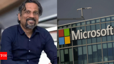 Zoho Founder Takes on Microsoft with Superior User Experience