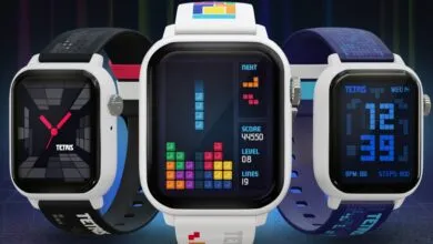 This Smartwatch Ditches Notifications for Tetris