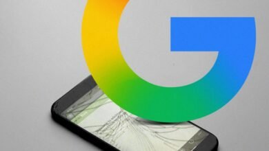 Google logo partially covers a smartphone with a cracked screen displaying WikiHow.