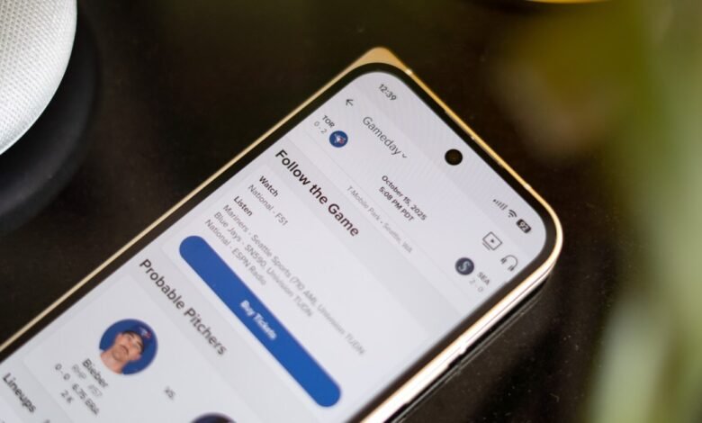 Close-up of a smartphone displaying a baseball game's Gameday information.