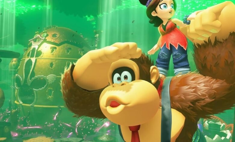 Donkey Kong and Pauline in a vibrant underwater world with a golden structure.
