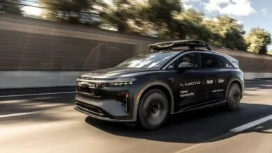 Uber Challenges Waymo’s Robotaxi Reign in San Francisco