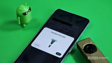 Android’s New Flashlight Slider Mimics a Real Flashlight
