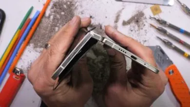 Pixel 10 Pro Fold Fails Durability Test, Continuing Bending Trend