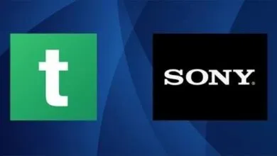 Tumblr logo in green square next to Sony logo in black square.