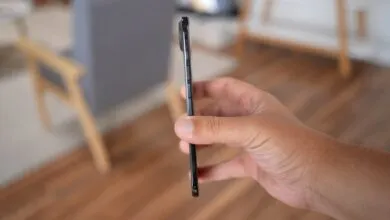 Apple Reportedly Slashes iPhone Air Production Due to Weak Sales