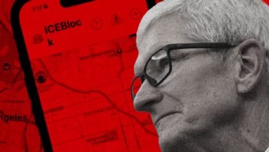 Apple, Google Remove ICE-Tracking Apps Under DOJ Pressure