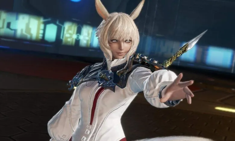 Yshtola Rhul from Final Fantasy XIV in a dynamic pose with a dagger.