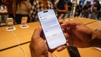 Apple Strikes $1 Billion AI Deal With Google to Power Siri