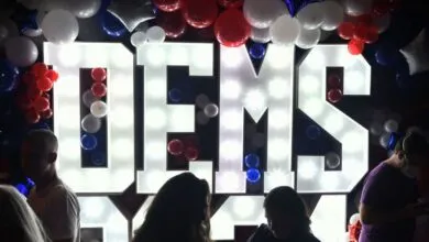 A Year After Trump’s Win, Democrats Still Struggle Online