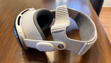 Apple Vision Pro M5 Review: Time for Tough Choices