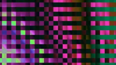 Apple and Google Face Pressure to Block Nudes Without Age Verification