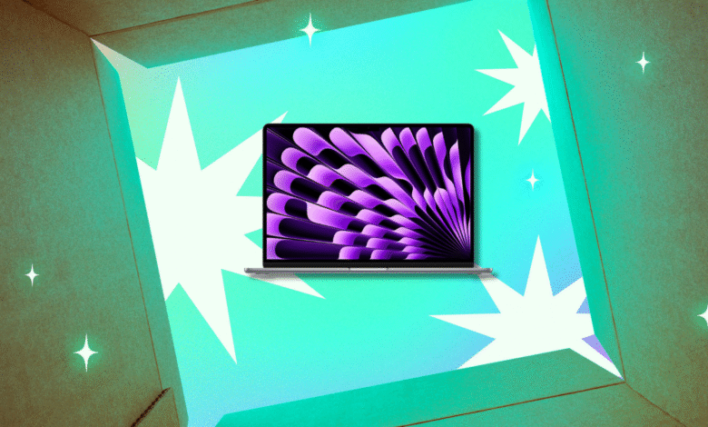 Laptop with purple screen inside a box with starbursts.