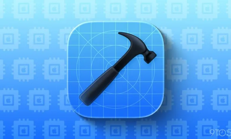 Xcode icon featuring a hammer on a blueprint background.