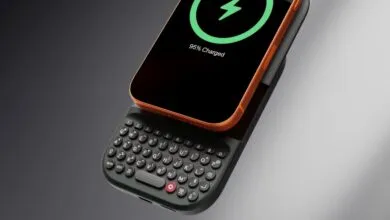Clicks Keyboard Doubles as a Phone Power Bank