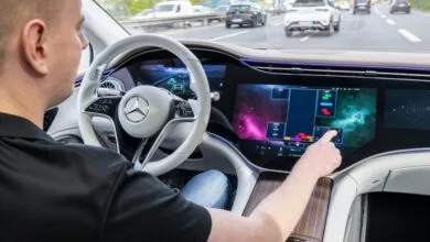 Mercedes Pauses Its ‘Eyes-Off’ Self-Driving Tech