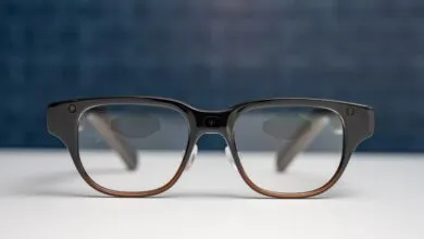 Lenovo Unveils AI Glasses Concept