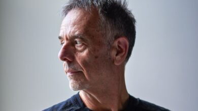 Portrait of Ronald Deibert looking to the left with a thoughtful expression.