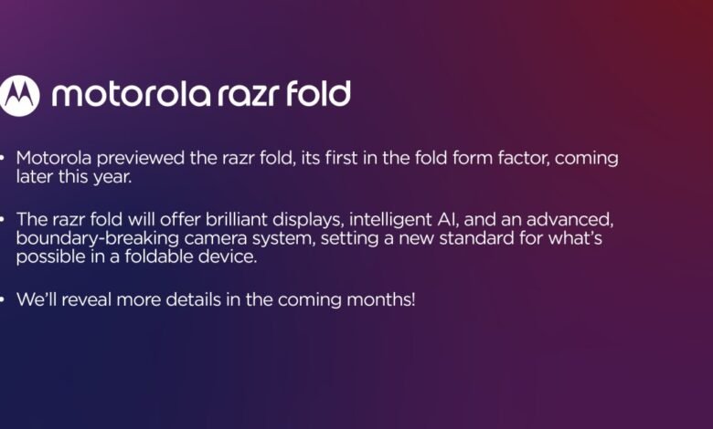 Motorola Razr Fold announcement with Lenovo logo on a gradient background.