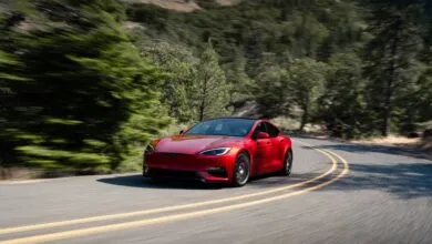 Tesla Ends Model S and X Production for Robot Focus