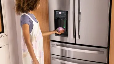 GE’s Smart Fridge Features Built-In Barcode Scanner & Tablet
