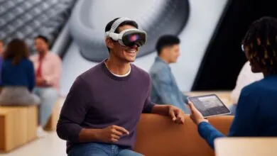 Apple Vision Pro Adoption Still Struggles, Report Finds