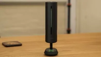 Insta360 Wave Review: AI Transcriptions & Clear Audio Boost Office Calls