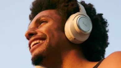 Fender’s First Wireless Headphones Feature a Replaceable Battery