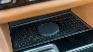 Nissan Brings Magnetic Phone Chargers to US Cars