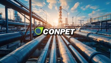 Industrial landscape with pipelines and CONPET logo against a sky backdrop.