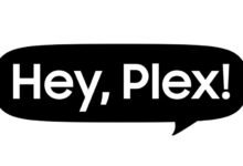 Black speech bubble with the words 'Hey, Plex!' in white text.