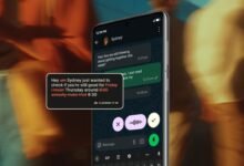 Smartphone displaying a messaging app interface with a highlighted text correction.