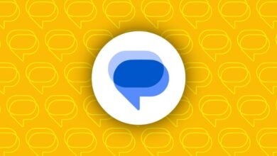 Google Messages logo on yellow speech bubble background.