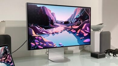 LG UltraFine 6K Evo Review: A 21-Million-Pixel Powerhouse