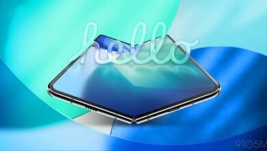 Foldable phone with a seamless hinge and the word 'hello' overlayed.