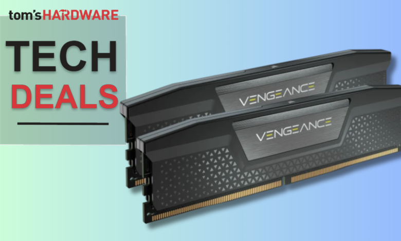 Two Corsair Vengeance RAM modules on a gradient background.