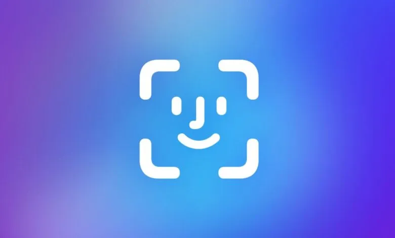 Face ID icon: white outline of a smiling face within a square frame.