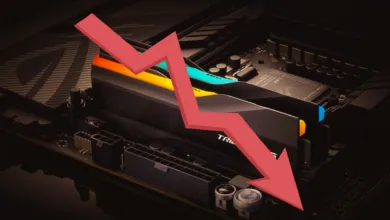 Computer motherboard with downward trending red arrow overlay.