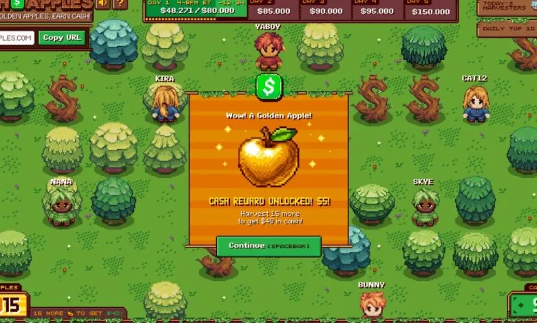 Cash Apples game interface showing a golden apple reward notification.