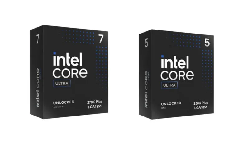 Two Intel Core Ultra CPU boxes, one i7 and one i5, on a white background.