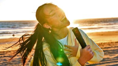 JBL's New Karaoke Speaker Helps You Hit High Notes